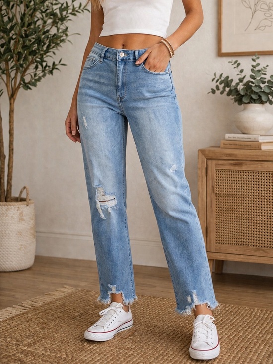Judy Blue Denim - Judy Blue Boyfriend Fit Jeans 7/28 Distressed Raw Hem Light Wash Stretch Denim